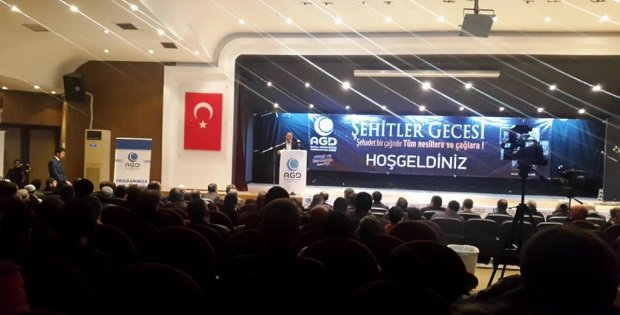 Şehitler Gecesine İlgi Yoğun Oldu