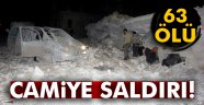 camiye hava saldırısı: 63 ölü