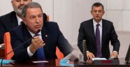 Hulusi Akar'dan Özgür Özel'e suç duyurusu