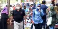 Maske ve sosyal mesafe, bulaşıcı hastalıklara kalkan oluyor