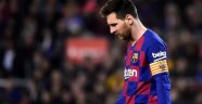 Messi'nin, yeni sözleşmeyi kabul etmemesi halinde kadro dışı kalması gündeme geldi