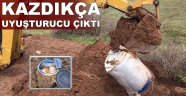 Topraktan tonlarca uyuşturucu çıktı