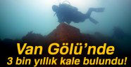 Van Gölü'nde 3 bin yıllık kale bulundu